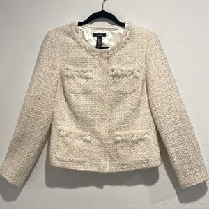 Stunning Off White Alfani Jacket with Shimmer throughout! ✨